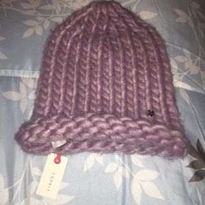 Esprit Accessories - Esprit Knit Beanie Esprit Accessories - Esprit Knit Beanie
